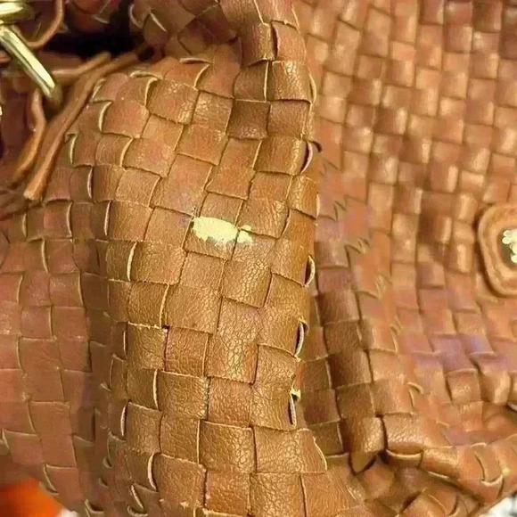 Steve Madden Brown Faux Leather Woven Design  Crossbody Bag Adjustable Strap - Picture 4 of 7